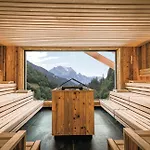 Zillergrundrock Luxury Mountain ホテル マイヤーホーフェン