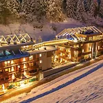 Hotel Zillergrundrock Luxury Mountain 4*