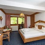 Zillergrundrock Luxury Mountain マイヤーホーフェン