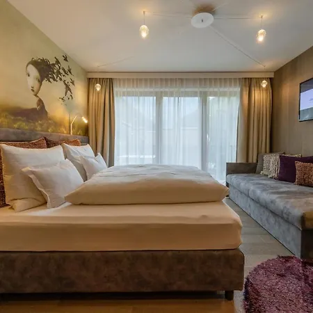 Zillergrundrock Luxury Mountain 4* Mayrhofen