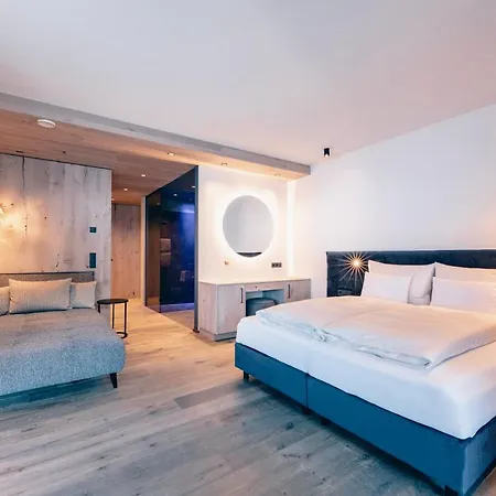 Hotel Zillergrundrock Luxury Mountain Mayrhofen