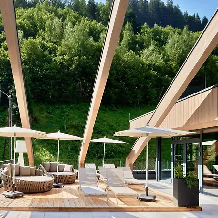 Zillergrundrock Luxury Mountain Hotel 4*