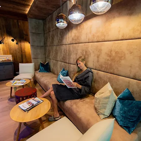 Hotell Zillergrundrock Luxury Mountain Mayrhofen