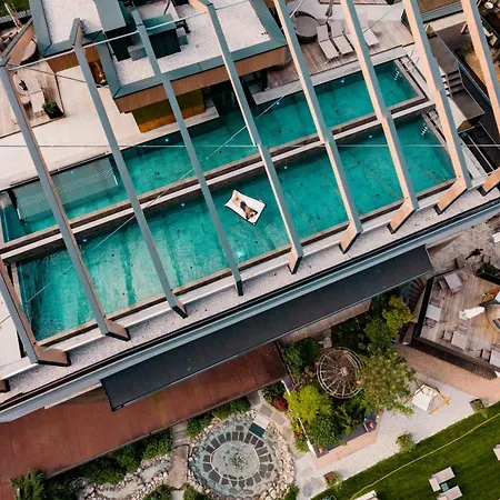 Hotel Zillergrundrock Luxury Mountain 4*