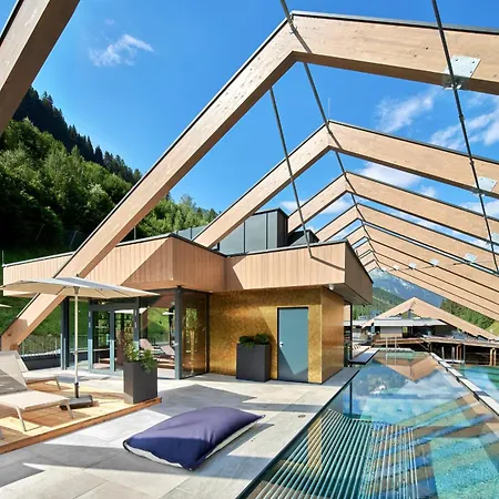 Zillergrundrock Luxury Mountain