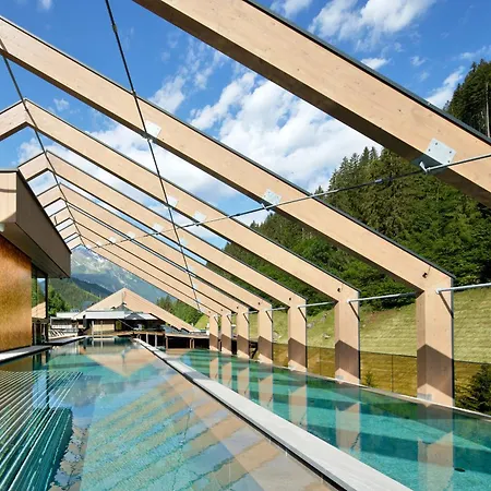 Hotel Zillergrundrock Luxury Mountain 4*