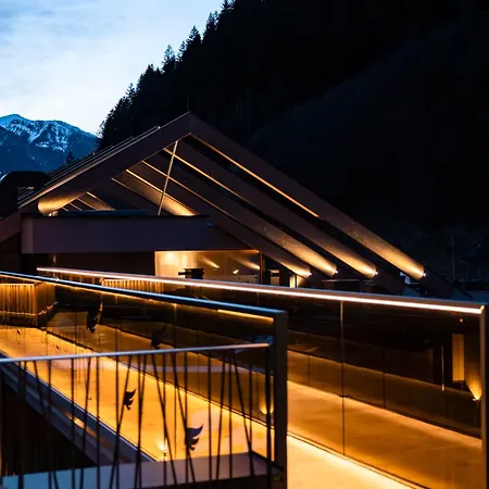 Zillergrundrock Luxury Mountain