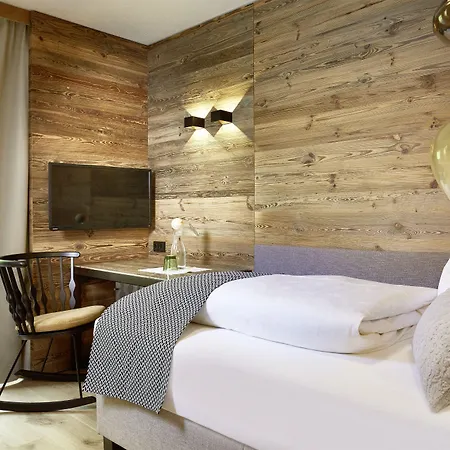 Zillergrundrock Luxury Mountain 4*