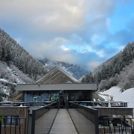 Hotell Zillergrundrock Luxury Mountain Mayrhofen