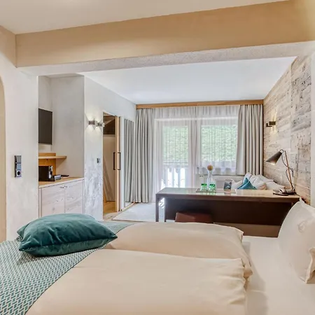 Zillergrundrock - Luxury Mountain فندق مايرهوفن