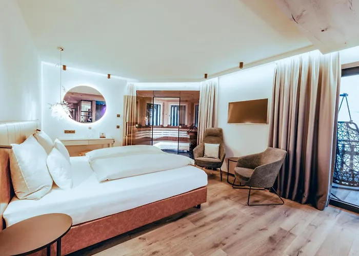 מלון Zillergrundrock Luxury Mountain