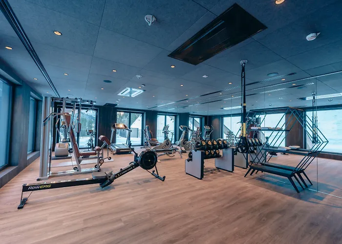 מלון Zillergrundrock Luxury Mountain