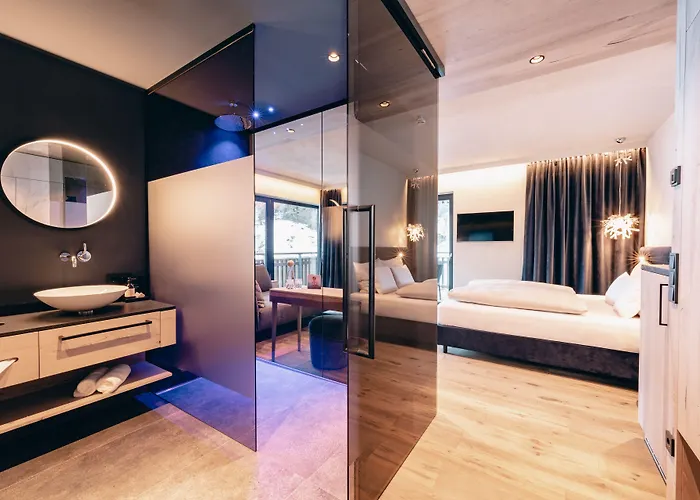 Zillergrundrock Luxury Mountain מלון